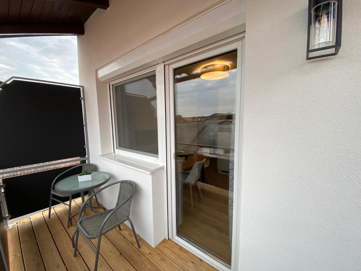 Apartments Freitag - H1 Winden am See Luaran gambar