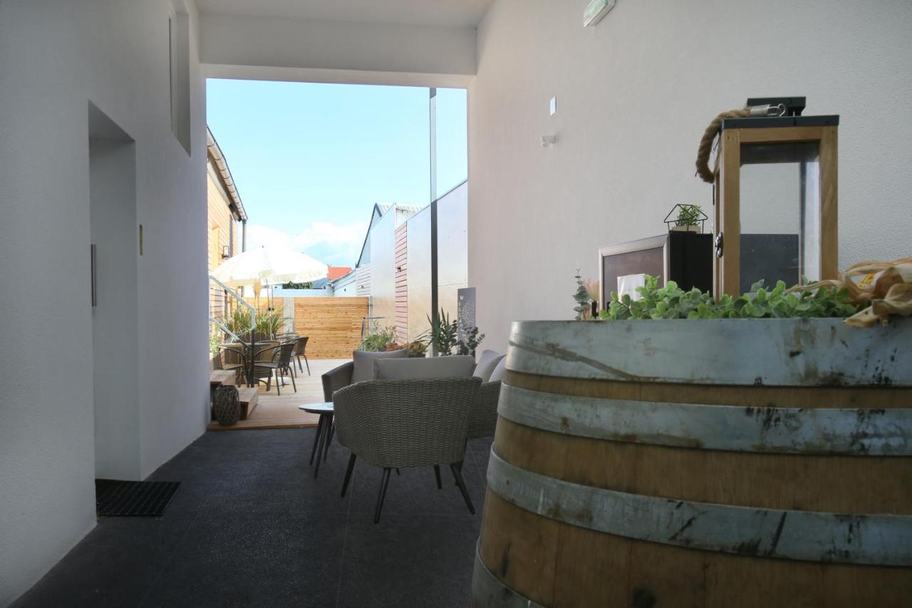 Apartments Freitag - H1 Winden am See Luaran gambar
