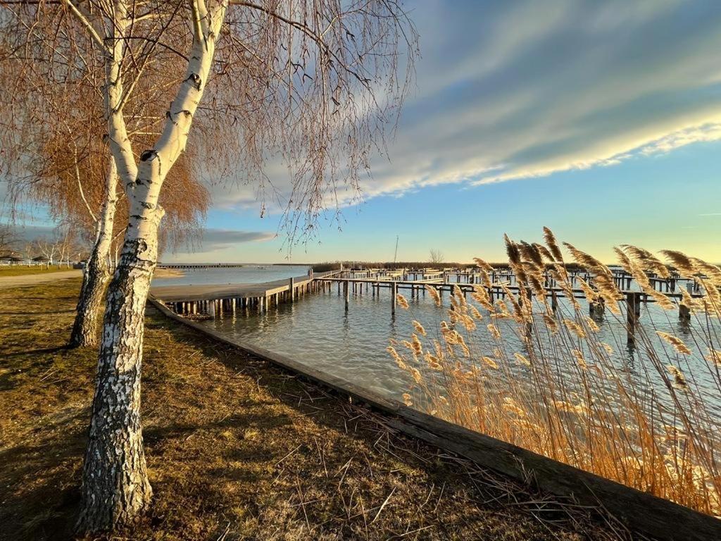 Apartments Freitag - H1 Winden am See Luaran gambar