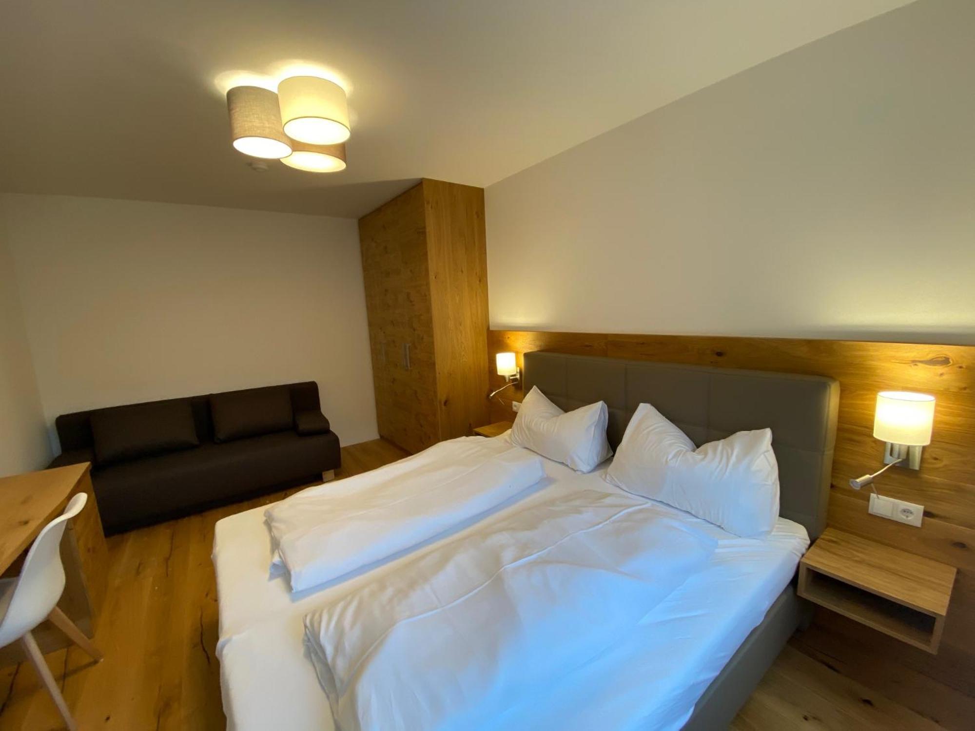 Apartments Freitag - H1 Winden am See Luaran gambar